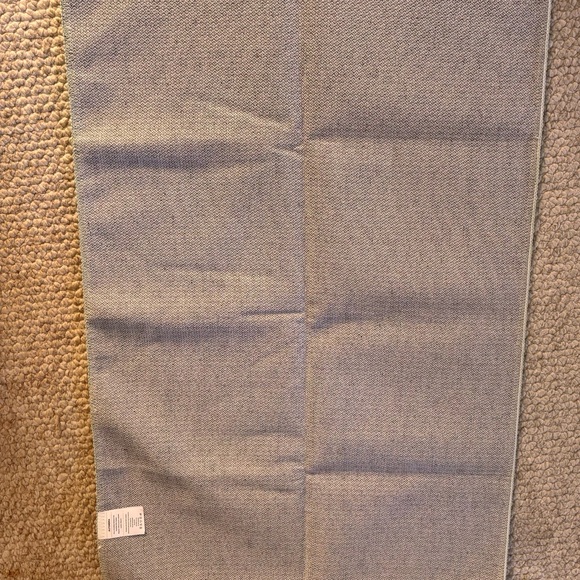 NEW  2 Accent Rugs - Picture 8 of 8